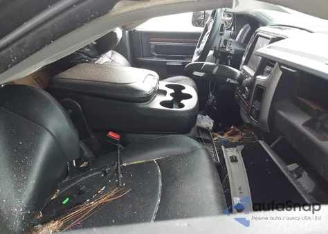 2017 Ram 1500 Laramie 4X4 6'4 Box z USA, uszkodzony, nr VIN 1C6RR7VT5HS690683